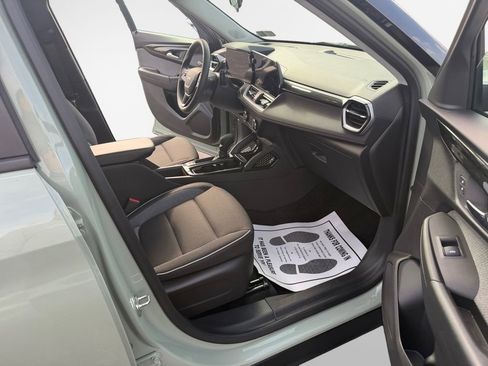 Certified 2025 Chevrolet TrailBlazer LS w/ LS Convenience Package image 26