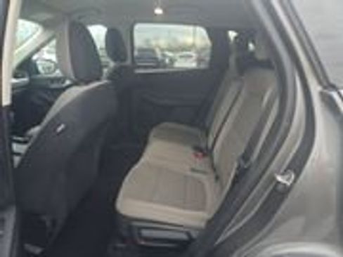 Used 2022 Ford Escape SE w/ Convenience Package image 4