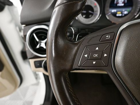 Used 2014 Mercedes-Benz GLK 350 2WD image 10