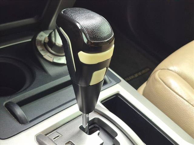 Used 2011 Toyota 4Runner Limited AWD/4WD image 7