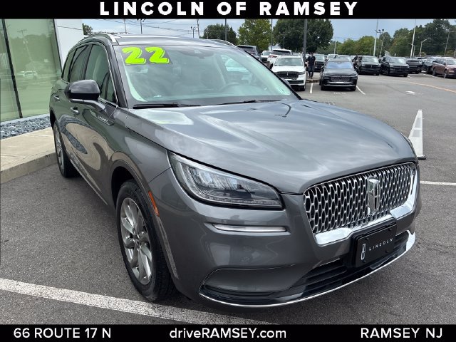 Certified 2022 Lincoln Corsair AWD w/ Premium Package image 9