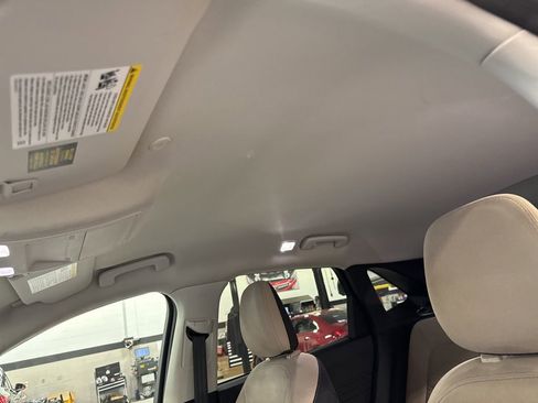 Used 2022 Ford Escape SE w/ Convenience Package image 22