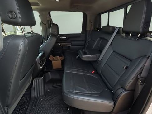 Used 2022 GMC Sierra 3500 Denali w/ Denali Ultimate Package image 20