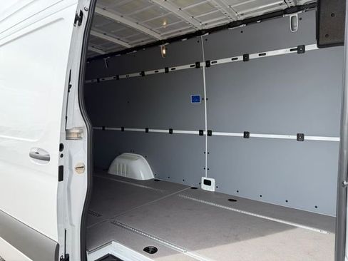New 2026 Mercedes-Benz Sprinter 2500 image 23