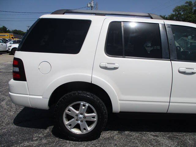 Used 2009 Ford Explorer XLT AWD/4WD image 13