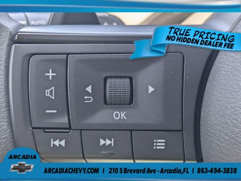 Used 2023 Nissan Rogue S AWD/4WD image 27