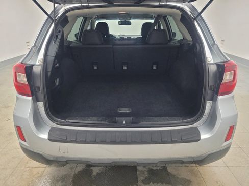 Used 2017 Subaru Outback 2.5i Limited image 29