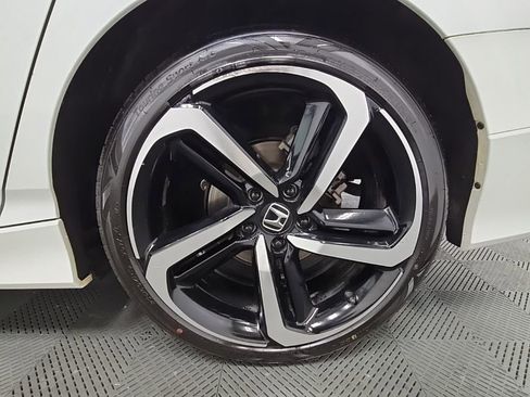 Used 2020 Honda Accord Sport image 40