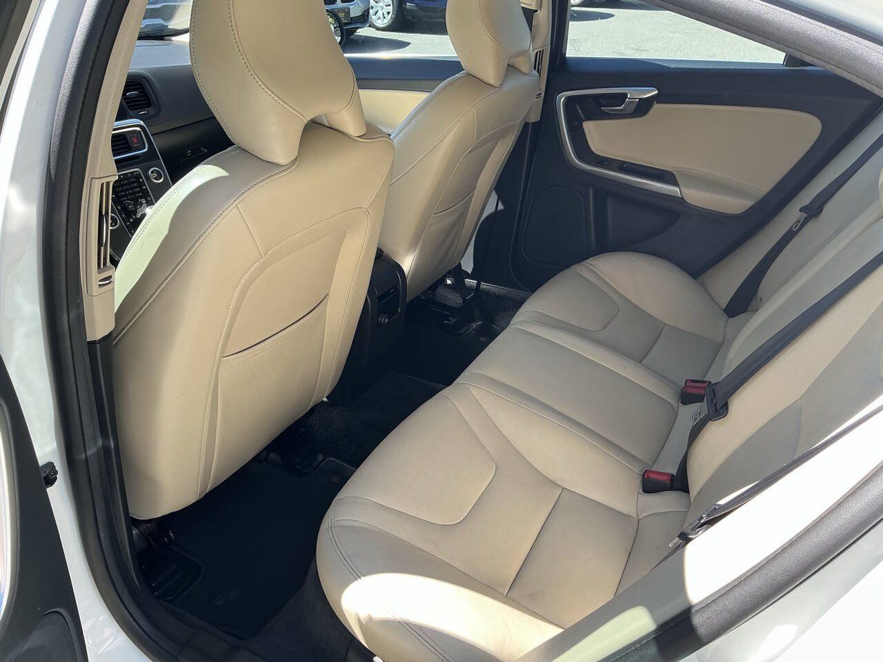 Used 2016 Volvo S60 T5 Premier w/ Convenience Package FWD image 26