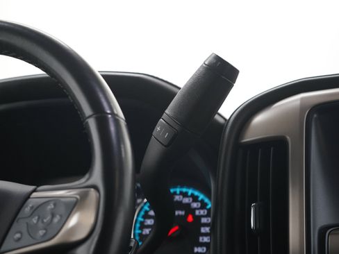 Used 2018 GMC Sierra 1500 Denali AWD/4WD image 17