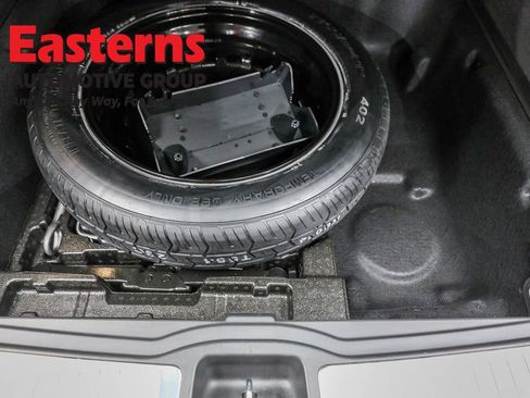 Used 2020 Mercedes-Benz GLE 350 w/ AMG Line Exterior image 26