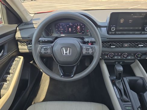 Used 2023 Honda Accord EX image 10