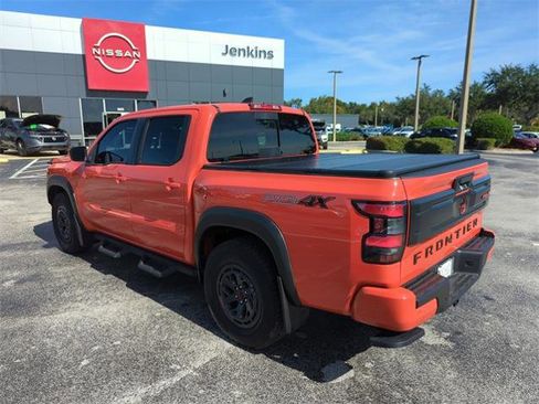 Certified 2025 Nissan Frontier PRO-4X w/ Tow Package image 7