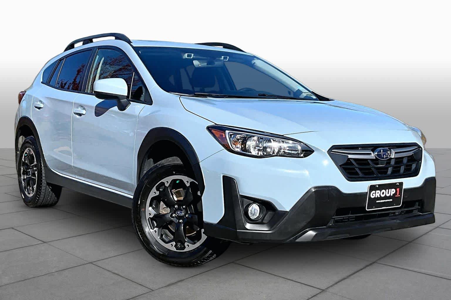 Used 2021 Subaru Crosstrek 2.0i Premium w/ Moonroof Package AWD/4WD image 3