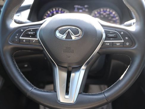 Used 2023 INFINITI Q50 Luxe AWD/4WD image 18
