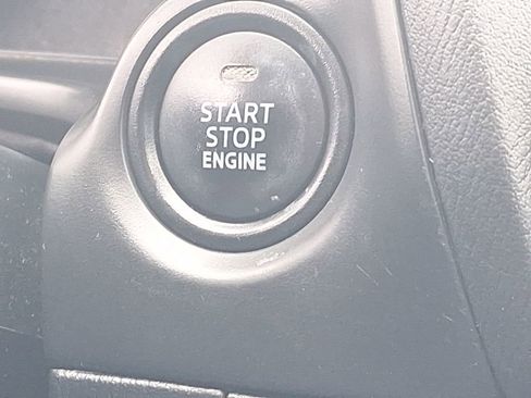 Used 2018 MAZDA MAZDA3 Touring image 35