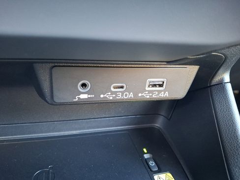 Certified 2024 Subaru Crosstrek 2.5i Sport w/ Crosstrek Mirror Package image 22