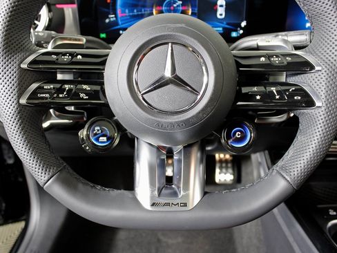 New 2026 Mercedes-Benz CLA 35 AMG 4MATIC image 17