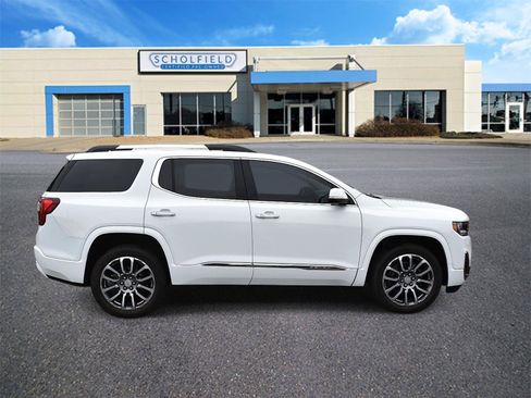 Used 2023 GMC Acadia Denali w/ LPO, Floor Liner Package AWD/4WD image 2