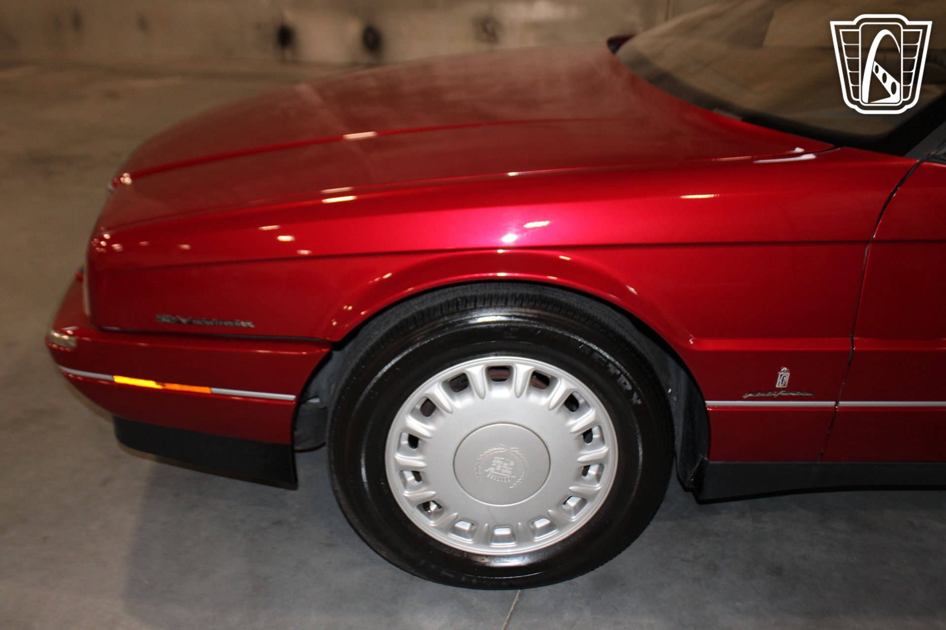 Used 1993 Cadillac Allante FWD image 26