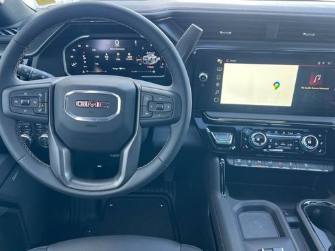 New 2026 GMC Sierra 2500 AT4 w/ AT4 Premium Plus Package AWD/4WD image 11