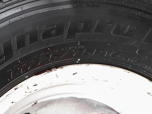 Used 2015 Ford E-450 and Econoline 450 Super Duty w/ Shuttle Bus Prep Package image 32