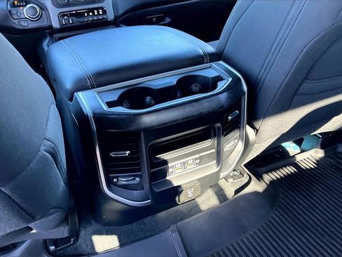 Used 2022 RAM 1500 Big Horn image 34