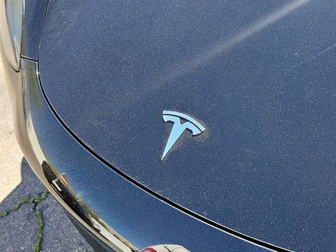 Used 2022 Tesla Model 3 Long Range image 11