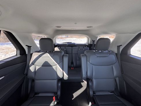 New 2026 Ford Explorer Active w/ Active Comfort Package image 20