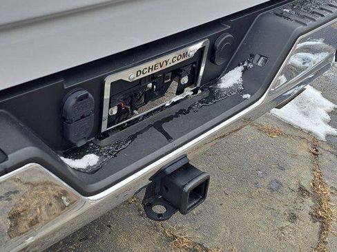 Used 2024 Chevrolet Silverado 3500 LT w/ Convenience Package image 10