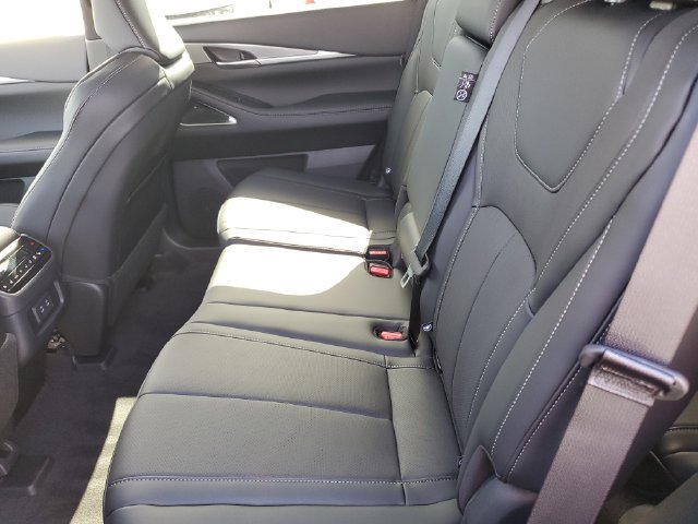 New 2027 INFINITI QX60 Luxe w/ Cargo Package AWD/4WD image 16