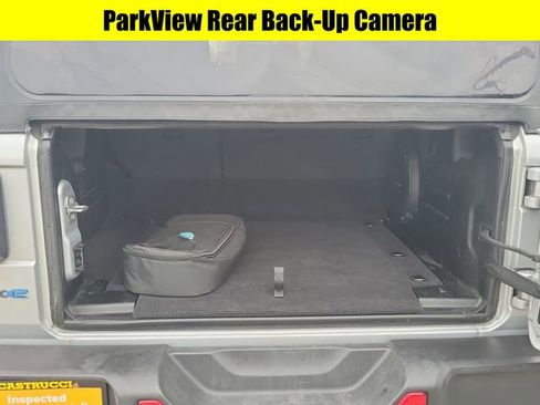 Used 2023 Jeep Wrangler Unlimited Rubicon 4xe w/ Cold Weather Group image 9