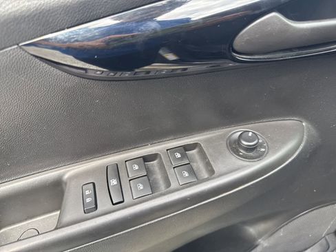 Used 2021 Chevrolet Spark LT image 19