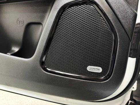 Certified 2025 Jeep Compass Limited w/ Elite Group image 21