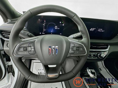 Used 2025 Buick Envista Sport Touring w/ Convenience I Package image 11