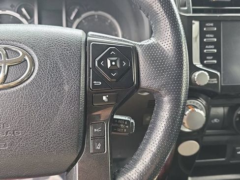 Used 2023 Toyota 4Runner TRD Off-Road Premium AWD/4WD image 15