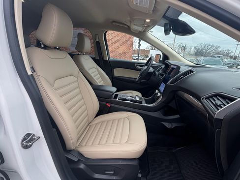 Certified 2024 Ford Edge SEL w/ Convenience Package image 24