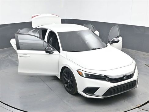 Used 2023 Honda Civic Sport image 46