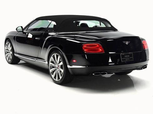 Used 2015 Bentley Continental GT image 9
