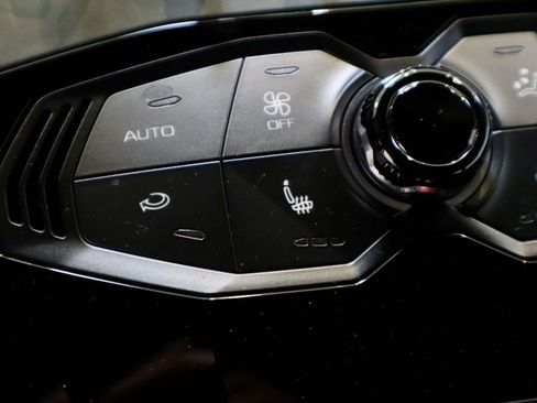 Used 2018 Lamborghini Huracan LP 580-2 RWD image 30