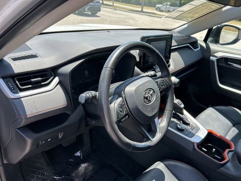 Used 2022 Toyota RAV4 Adventure image 16