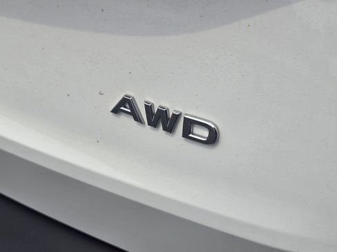 Used 2021 Nissan Rogue S AWD/4WD image 16