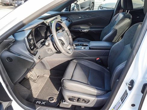Used 2025 Lexus RX 350 image 18