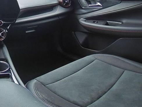 Used 2024 Chevrolet Blazer EV RS image 32