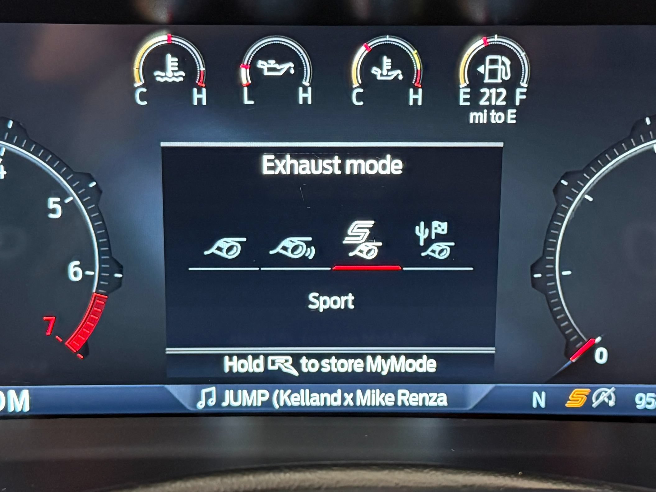 Used 2025 Ford F150 Raptor AWD/4WD image 27