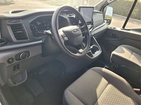 Used 2023 Ford Transit 350 XLT image 7