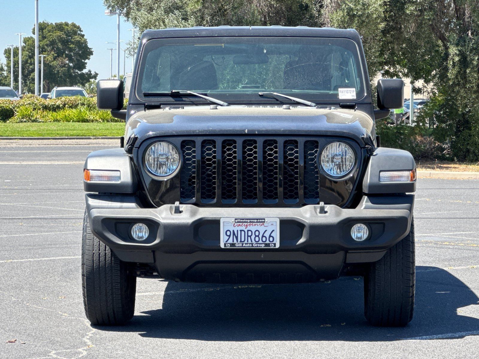 Used 2024 Jeep Wrangler Unlimited Sport AWD/4WD image 9