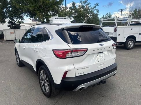Used 2020 Ford Escape Titanium AWD/4WD image 6