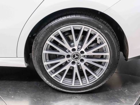 Certified 2026 Mercedes-Benz CLA 250 image 10