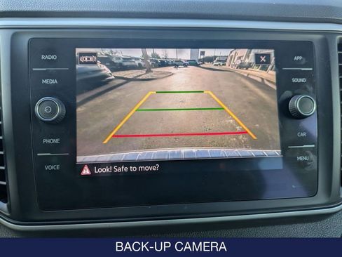 Certified 2021 Volkswagen Atlas SE image 26